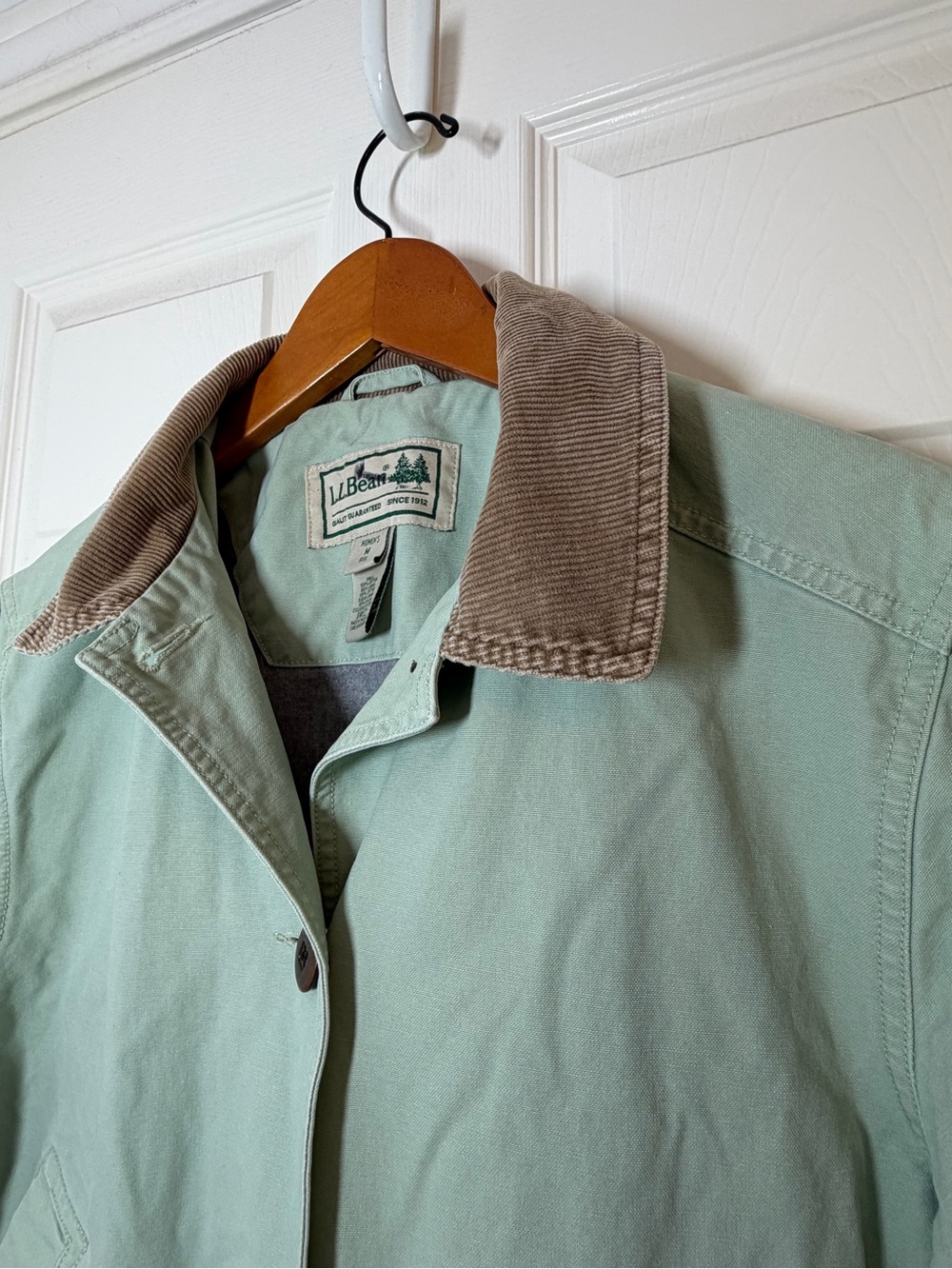 L.L. Bean Mint Green Cotton Utility Barn Jacket with Tan Corduroy Collar - Picture 3 of 12